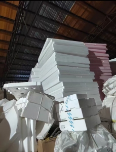 长期出售方块泡沫废料，颜色粉色，黑色，白色等