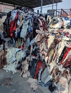 长期出售废膜皮革边角料，可供给电厂水泥厂做燃烧料，现货30吨