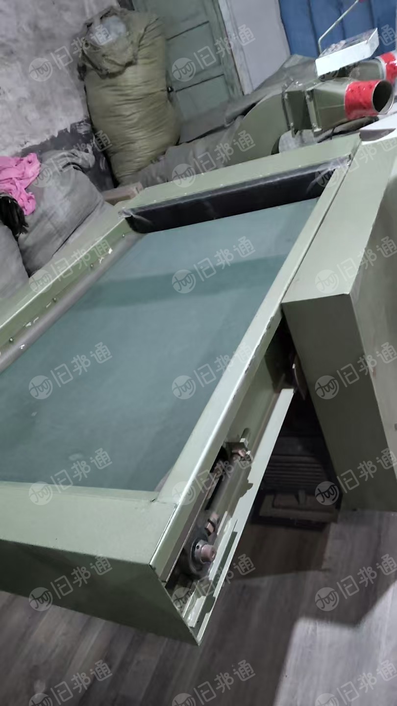 出售珍珠棉切割机，珍珠棉机器，可以做枕芯填充，一机两用，厂不干了要处理