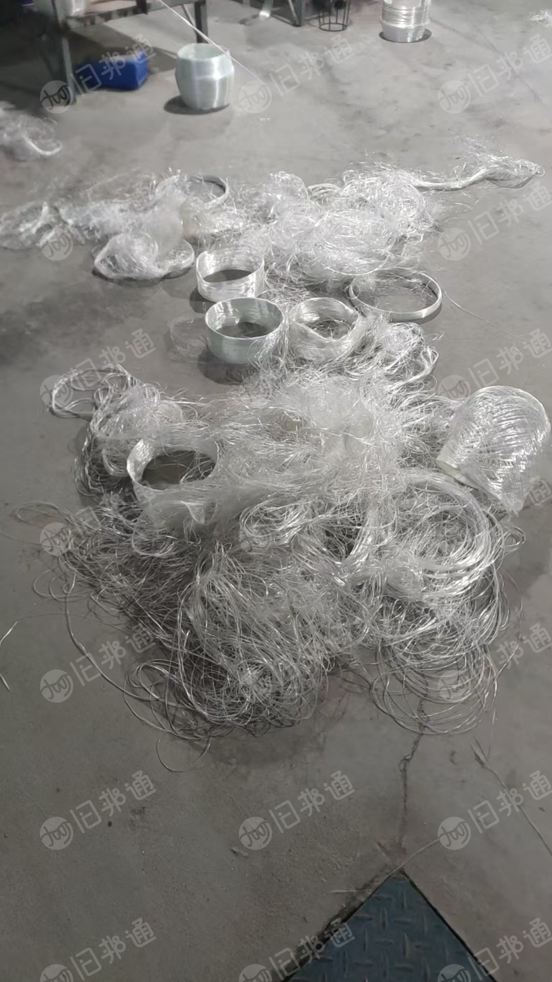 长期处理高碱玻璃纤维废丝，玻璃纤维丝，有生丝和熟丝，厂在山东菏泽