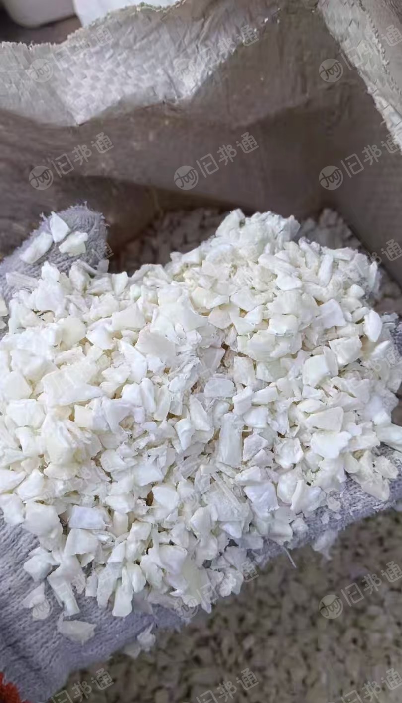 长期出售abs水口料破碎料