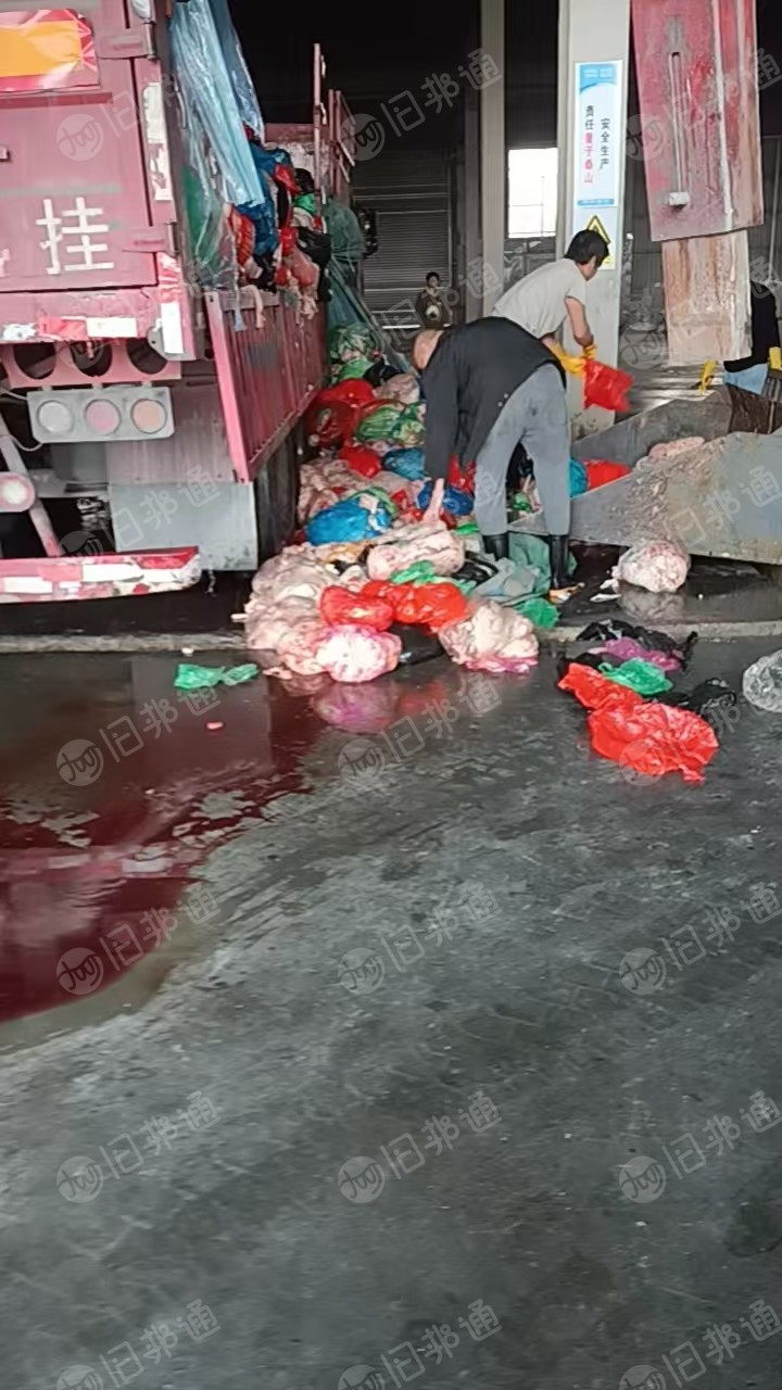 出售袋子炼油料，装肉下来的，每个月400吨