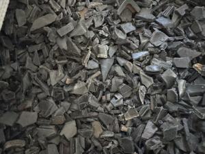 出售尼龙水箱破碎料，双六，长期有货