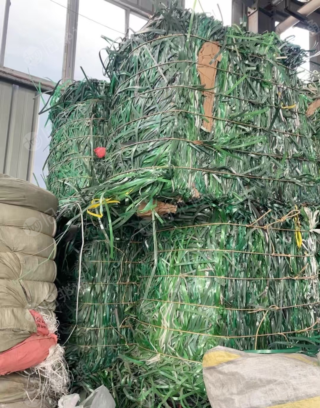 长期出售海信工厂下来的pet打包带废料，现货够6.8一车