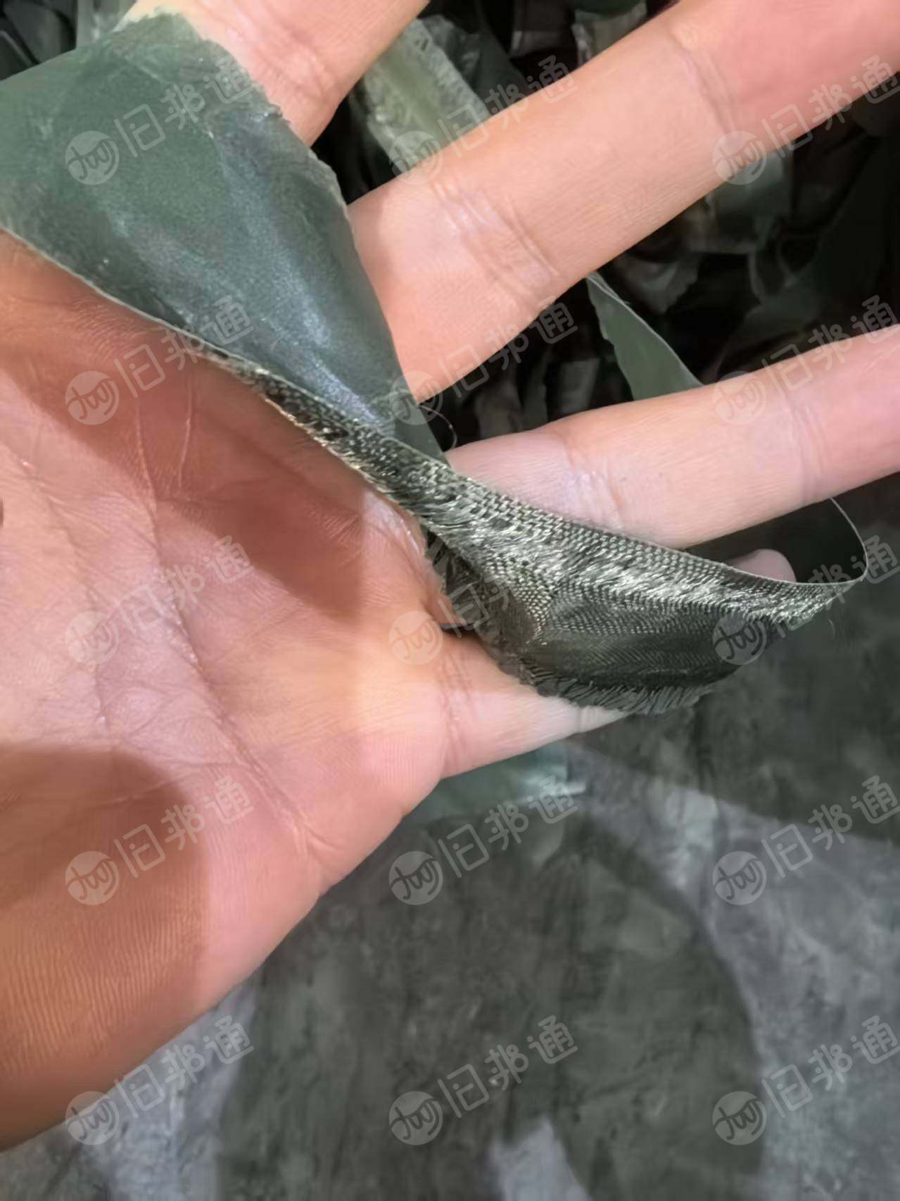 长期出售雨披布条，雨伞布条，带有涂层，现货60吨，货在江苏宿迁