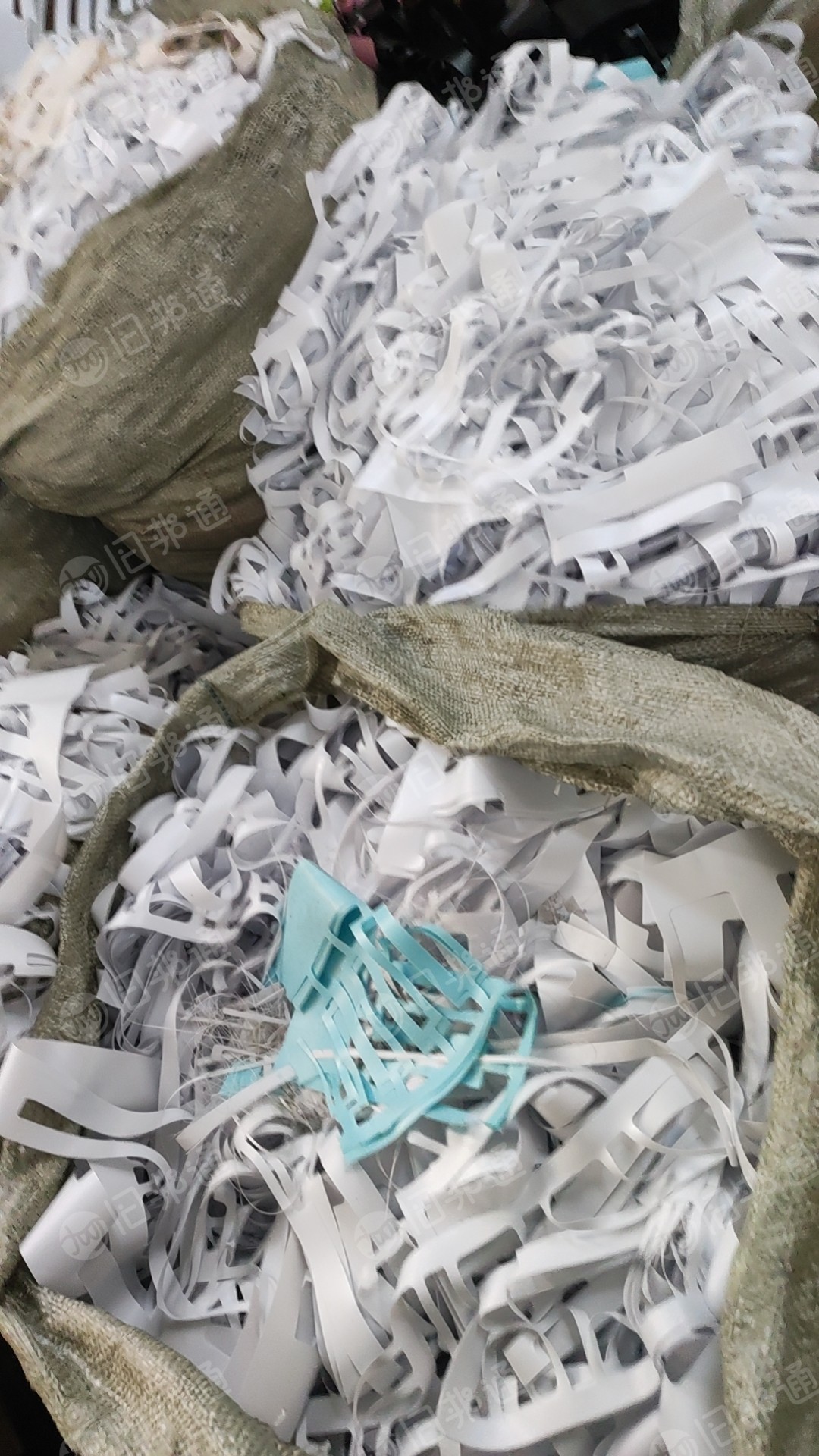 出售冲床下来的软质PVC边料，厂家废料处理