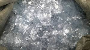 出售软质透明PVC破碎料，每个月至少两百吨