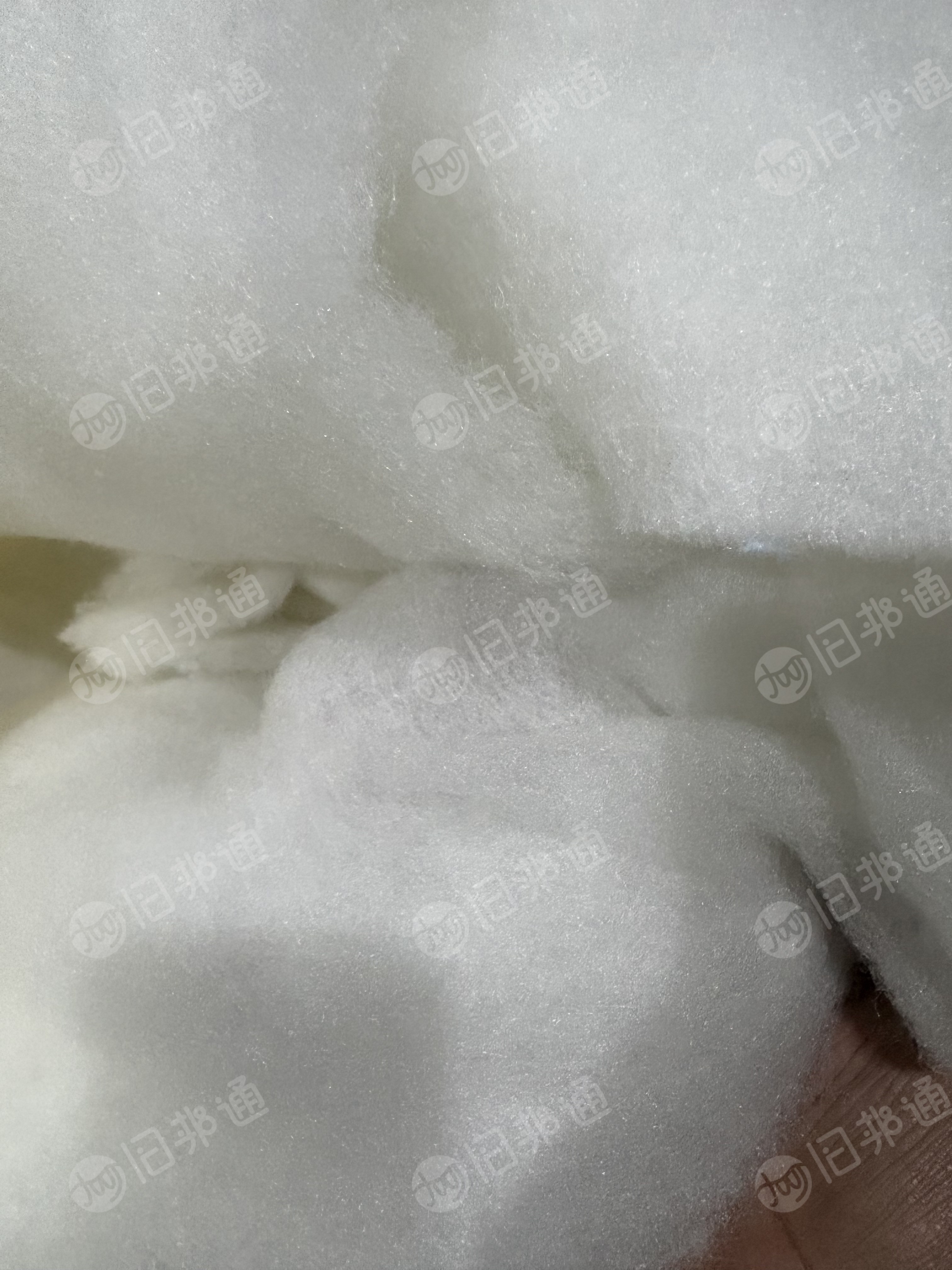 长期出售床垫厂下来的丝棉边角料,干净丝棉,现货有2吨多,货在浙江嘉兴