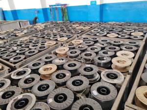 出售PS焊丝盘毛料，现货6千个左右