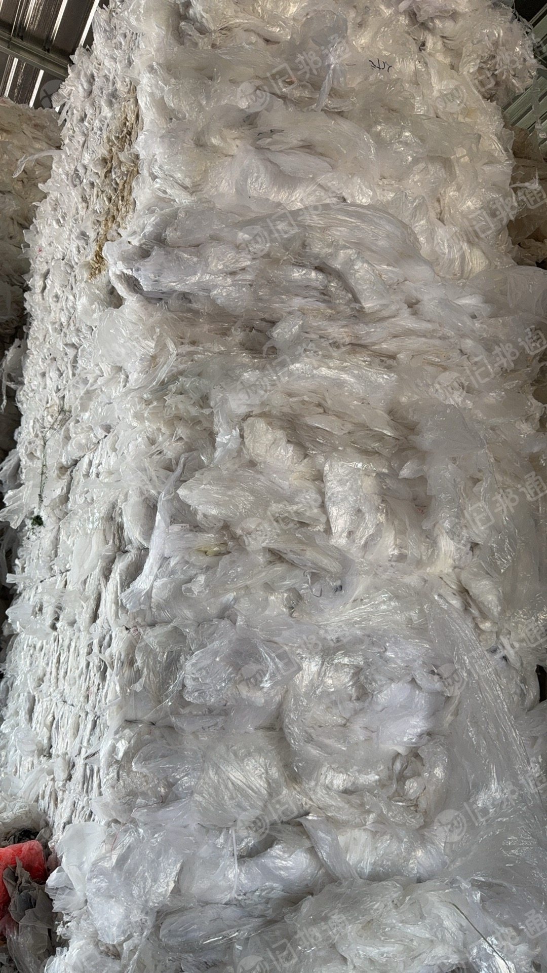 出售一级干造低压膜废料,化纤厂下来的,现货一挂车