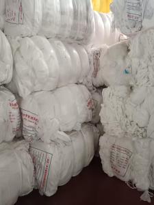 长期出售水刺无纺布边角料，涤棉无纺布，含棉30-60的都有，混在一起，现货有20吨，货在浙江杭州