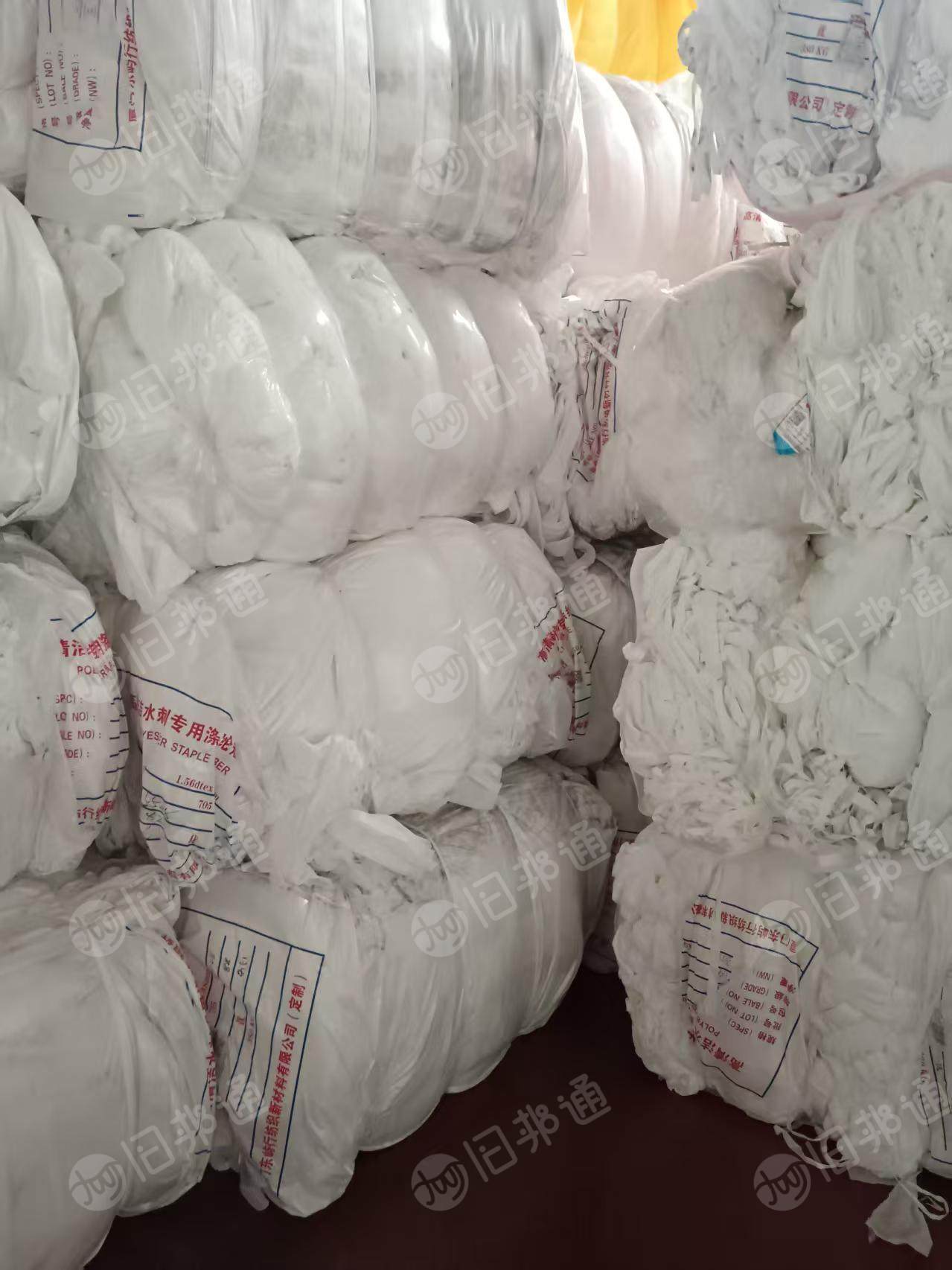 长期出售水刺无纺布边角料，涤棉无纺布，含棉30-60的都有，混在一起，现货有20吨，货在浙江杭州