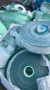 长期出售pet复合pe卷膜，现货10多吨