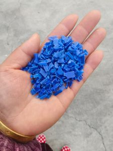 出售PP蓝色水果筐破碎料，现货10来吨