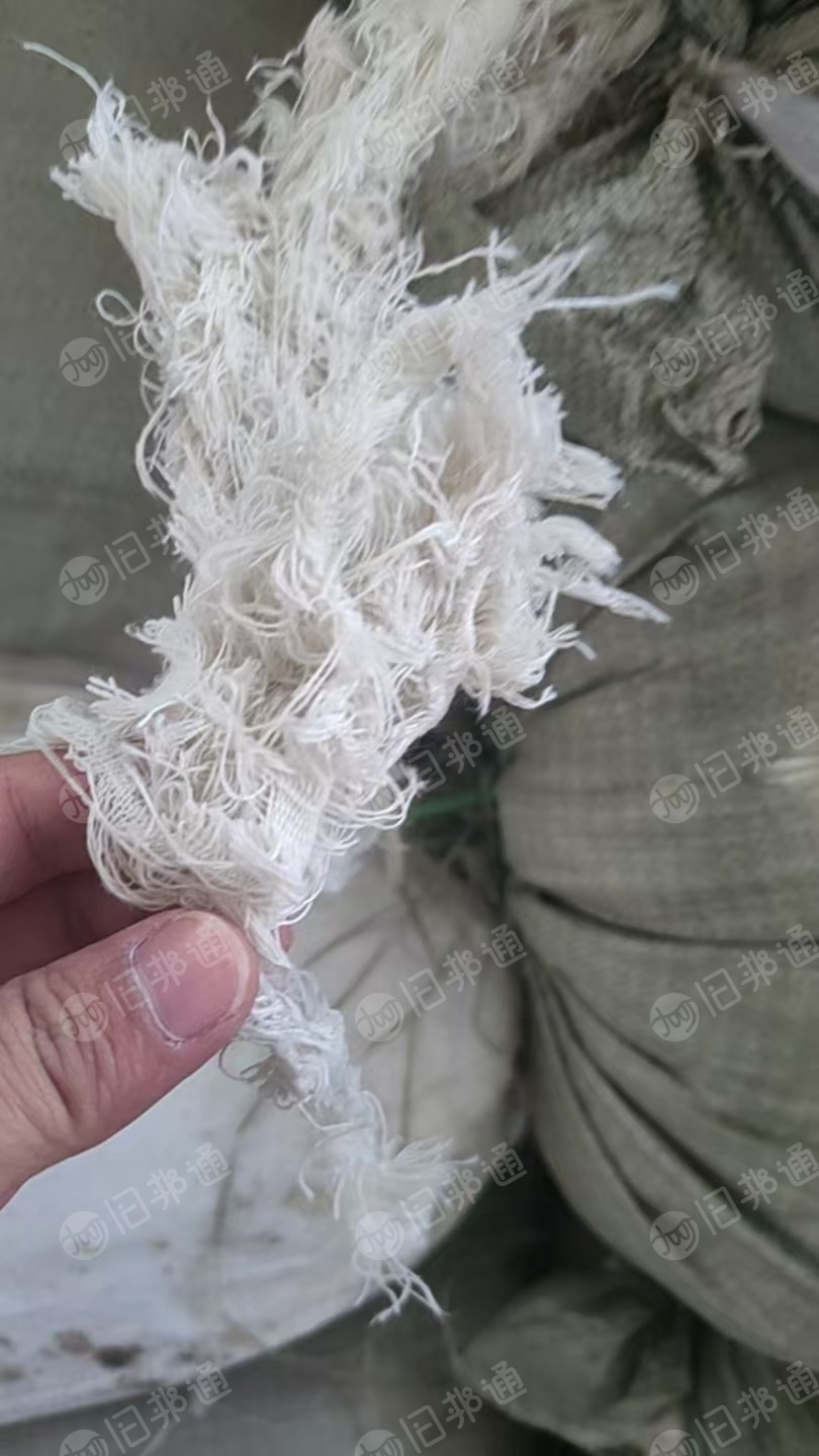长期出售中化布边纱，纺纱厂下脚料，现货100吨