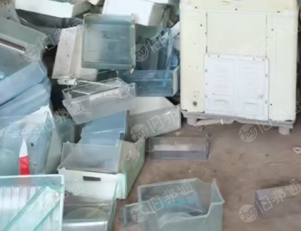 出售GPPS冰箱抽屉废料，干粉透苯冰箱抽屉破碎料也出