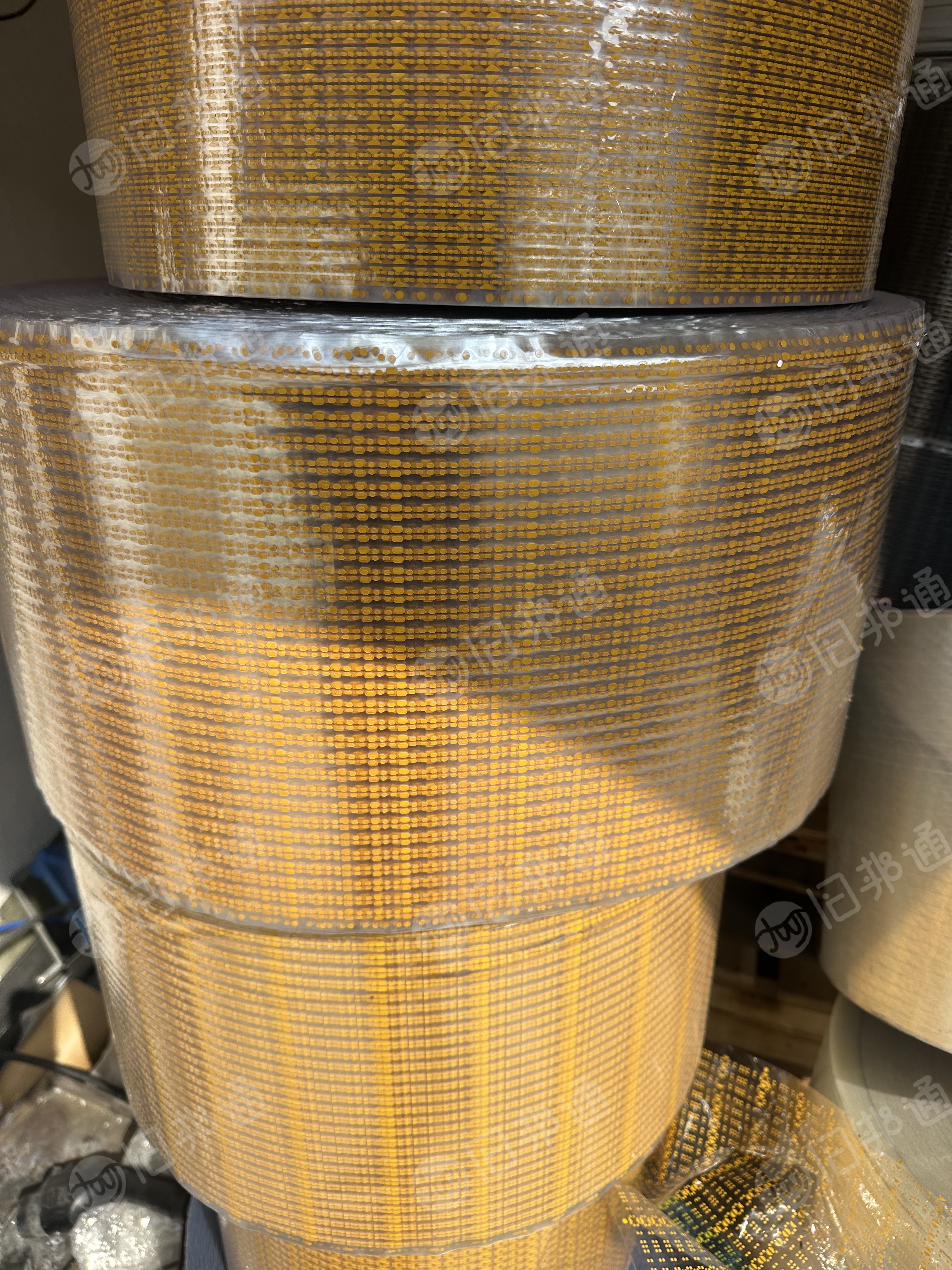 出售PET胶水料，每个月10-20吨