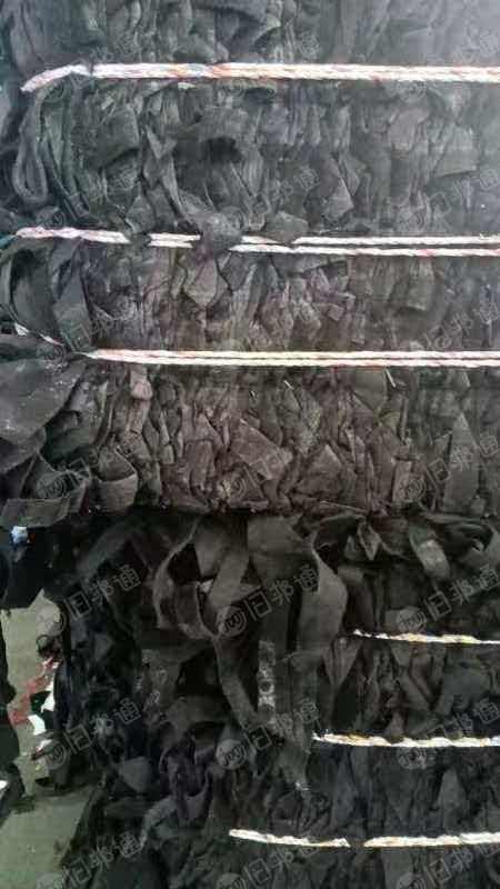 长期出售pet复合pe的汽车内饰料，涤纶汽车内饰，现货有9.6米一车