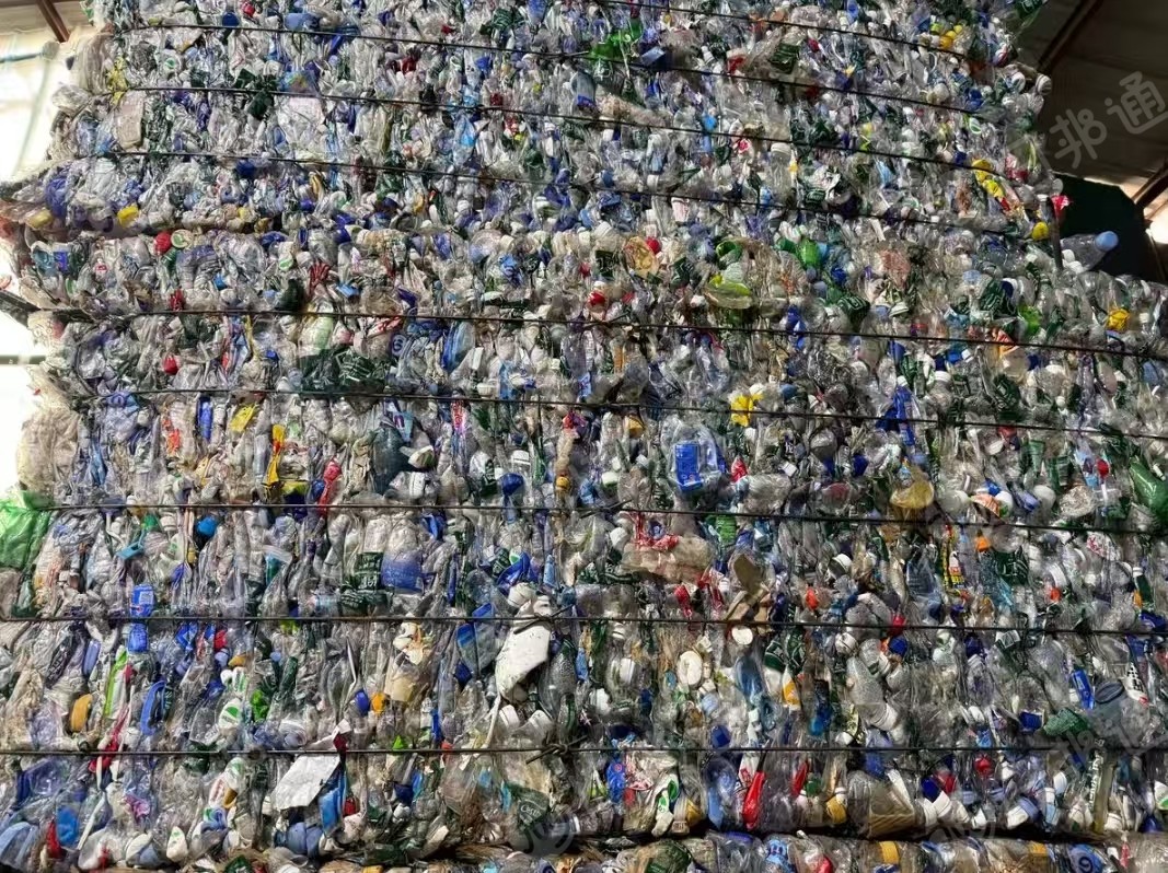 长期出售pet瓶砖压块，基本是白瓶