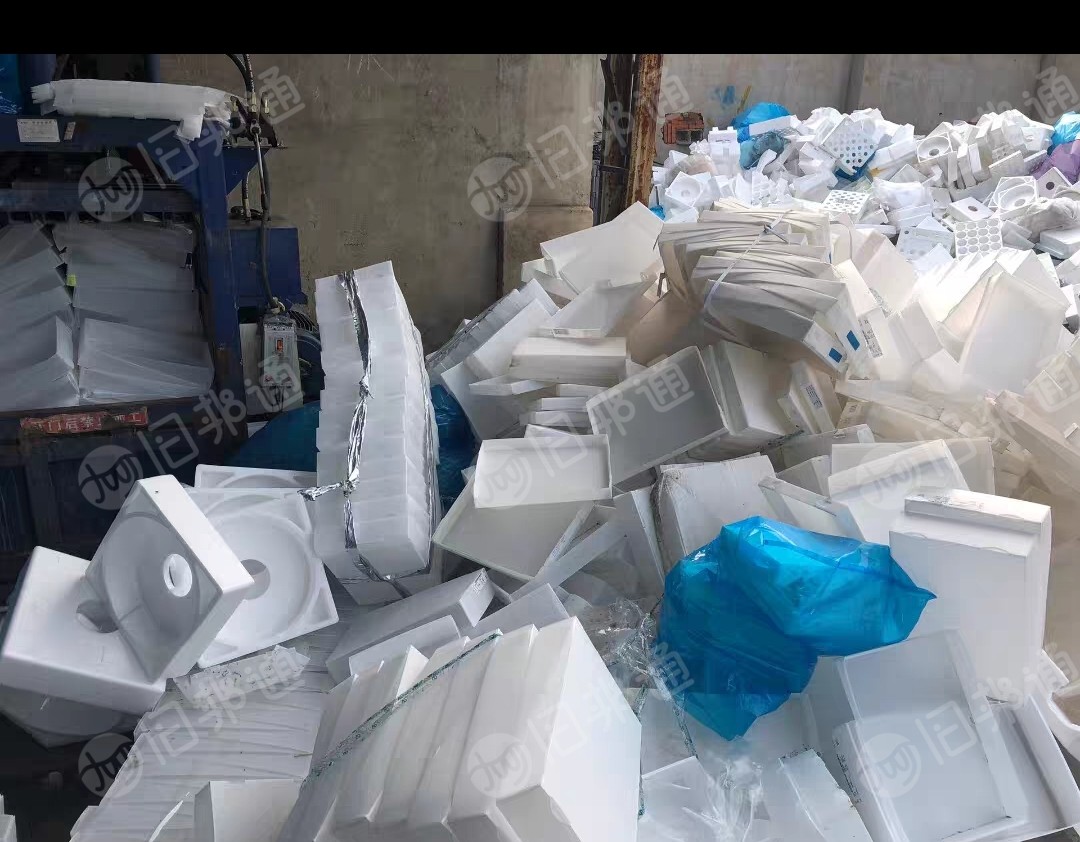 长期出售pp中空板废料，小百合，干净有压块