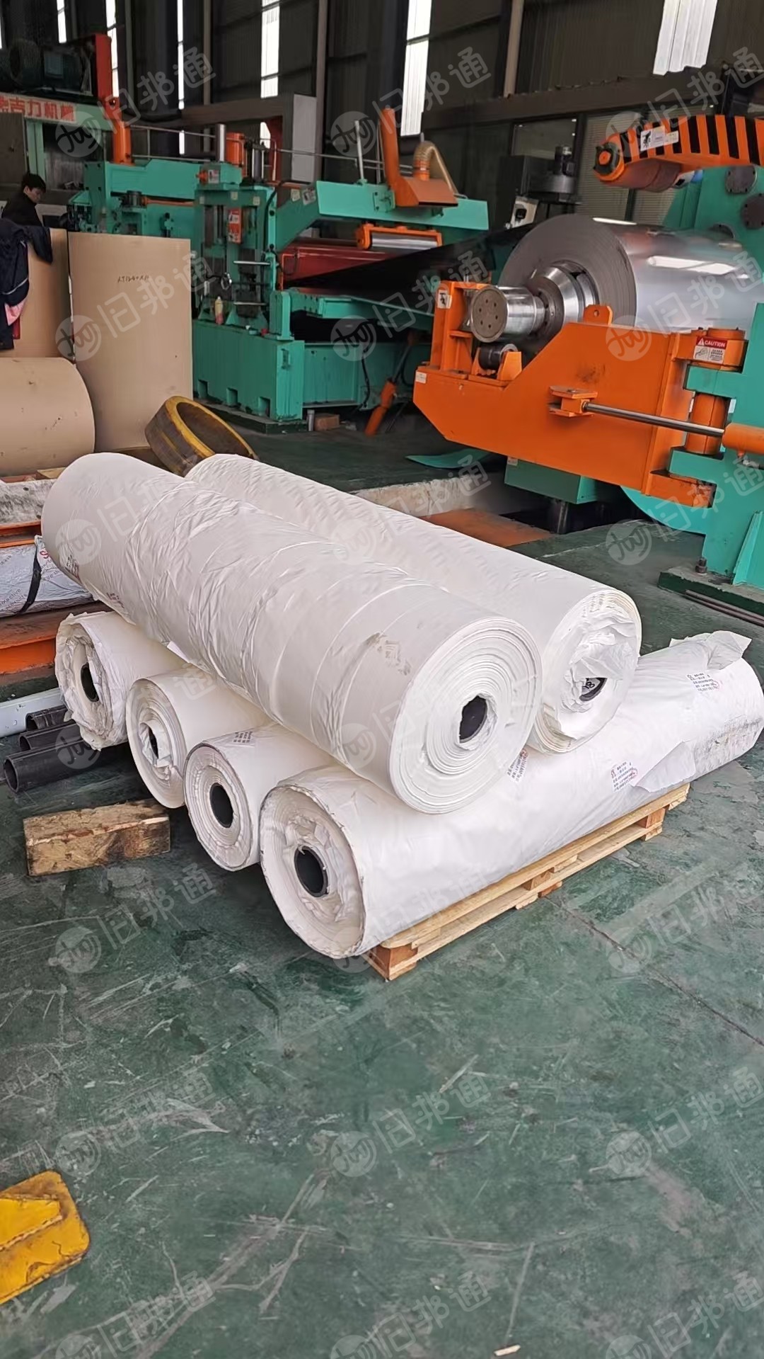 长期出售卷筒不锈钢衬纸，不带油