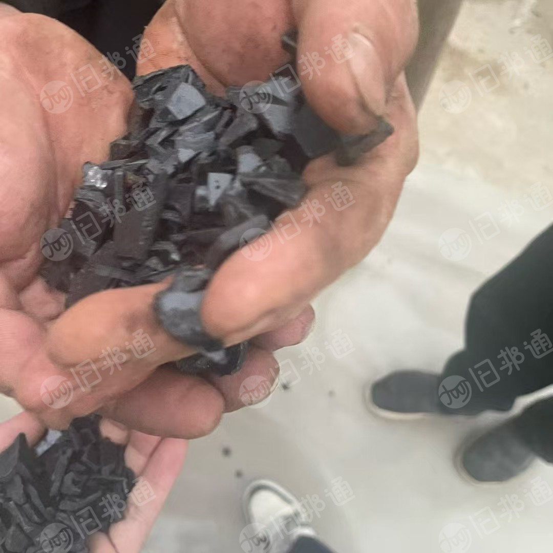 出售PC/ABS合金破碎料，阻燃跟不阻燃的都有，月供150吨