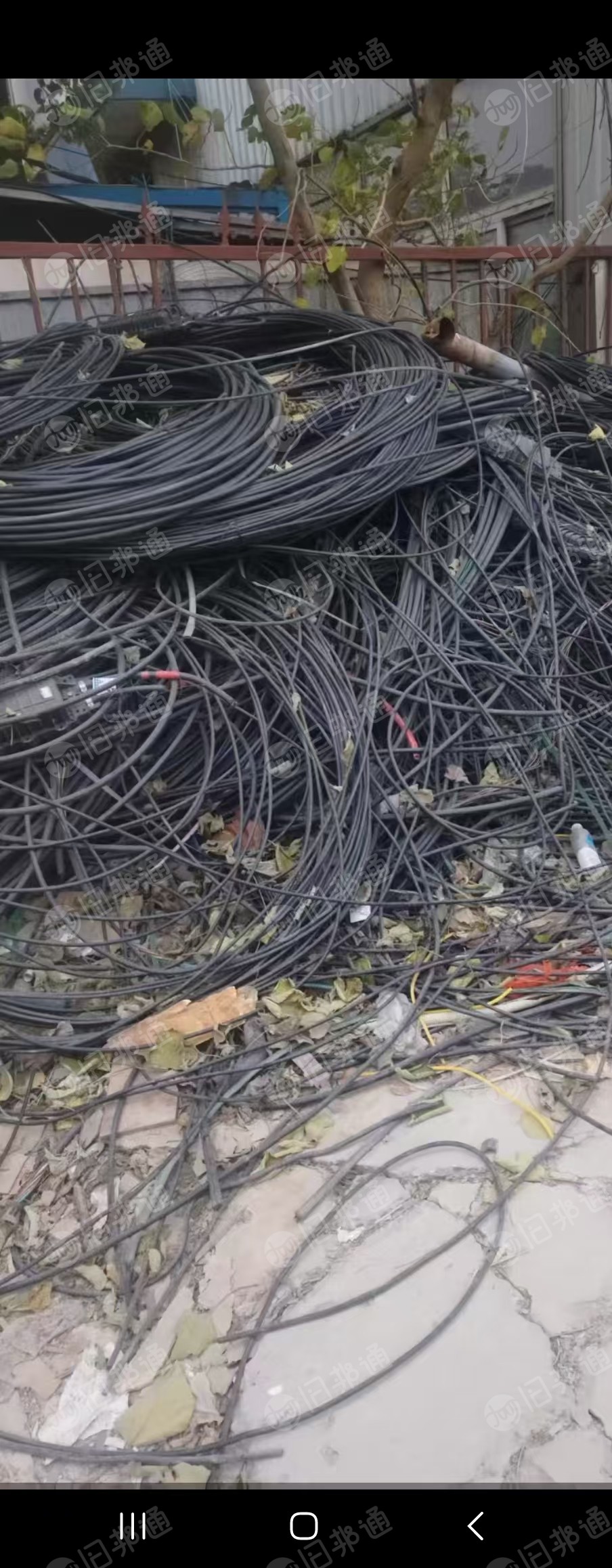 出售PE光缆废料，通讯电缆，现货十几吨