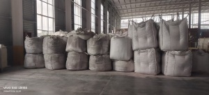 出售硬质PVC碳晶板破碎料，现货28个包