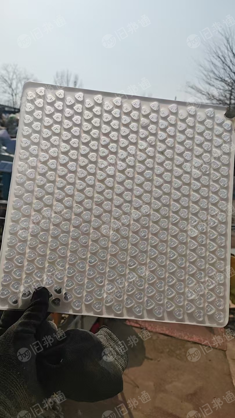 出售食品厂下来的透明丙废料，长期有货