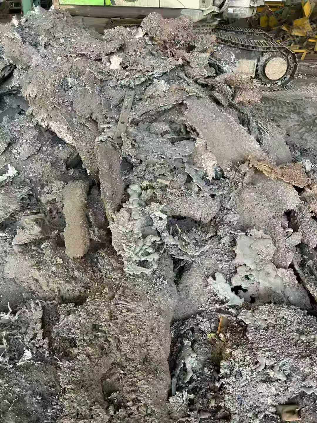 求购铸造厂，铁厂，水泥厂下来的铁渣，渣铁，铁粉，磁选料