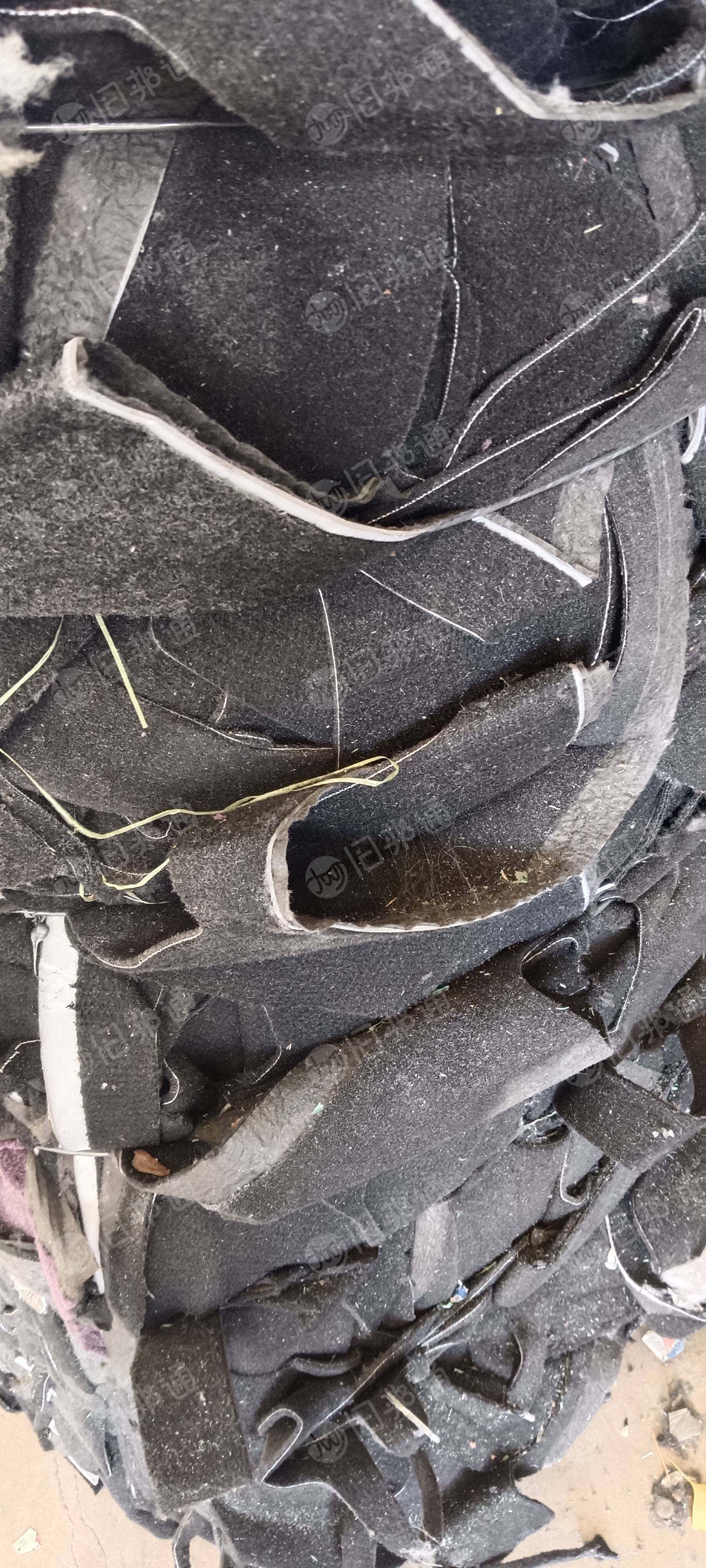 长期回收涤纶汽车内饰料，涤纶汽车脚垫，轮毂罩，要软质的，做砖机托板用，月需五六百吨