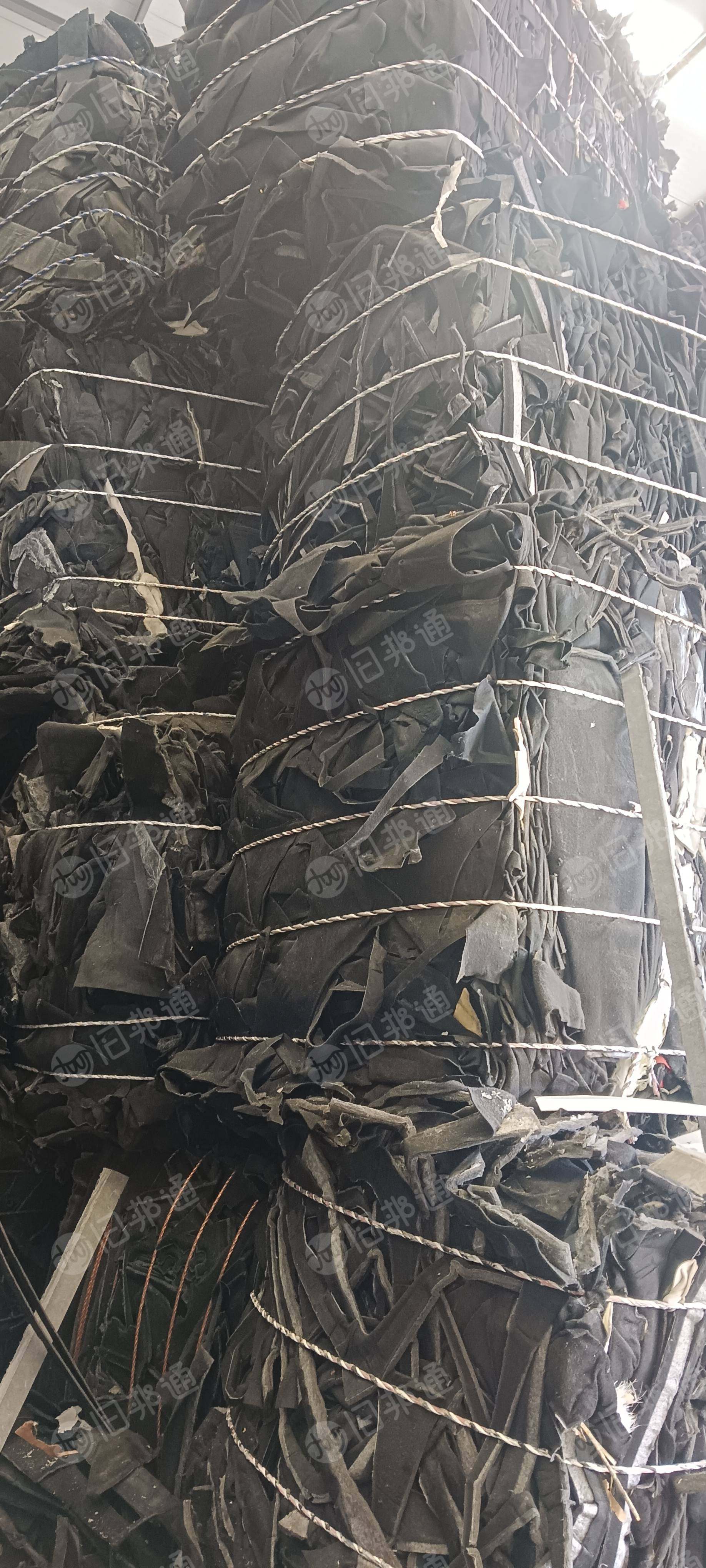 长期回收涤纶汽车内饰料，涤纶汽车脚垫，轮毂罩，要软质的，做砖机托板用，月需五六百吨