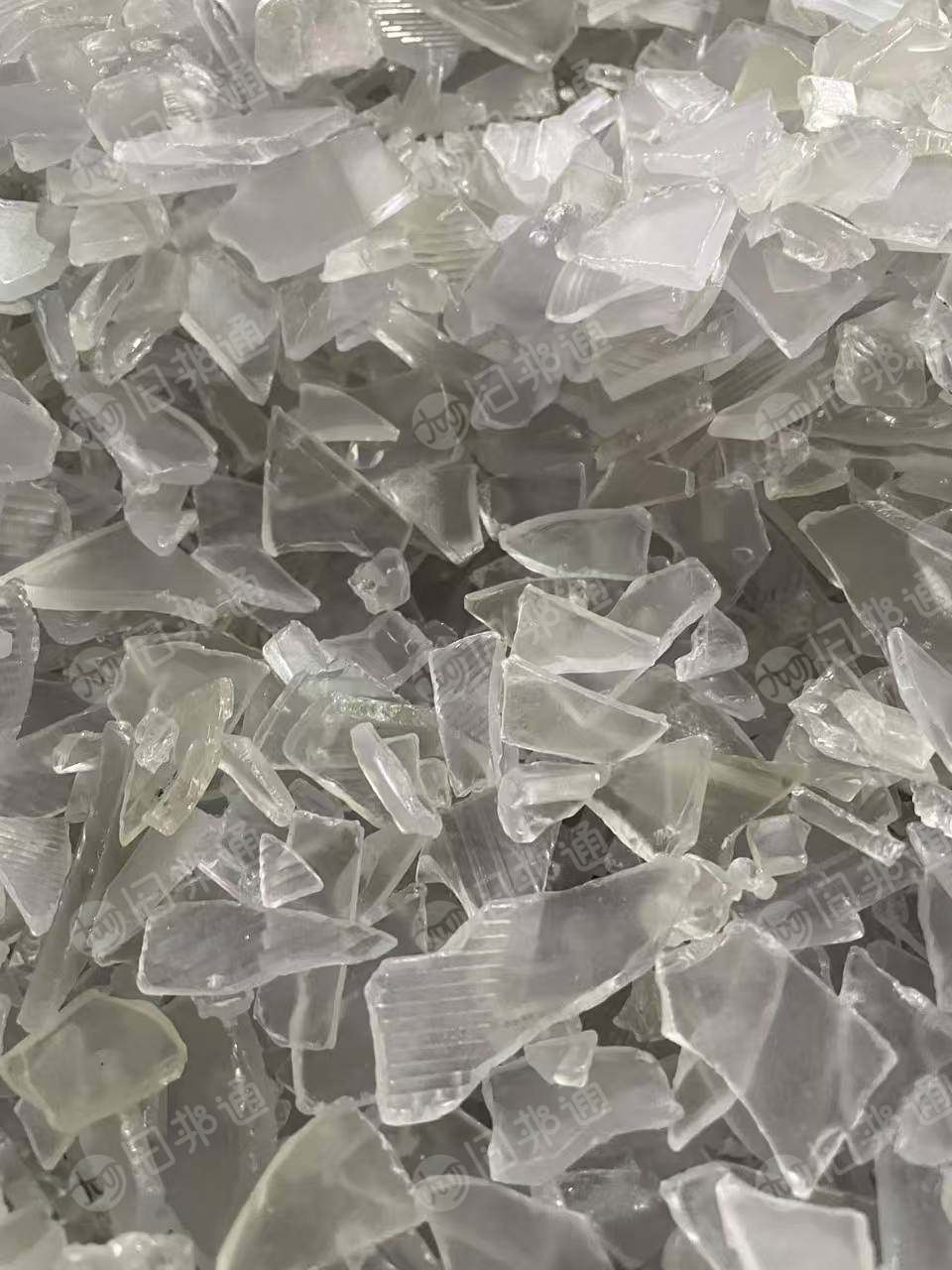 长期出PC灯罩和灯芯破碎料，一个月百八十吨