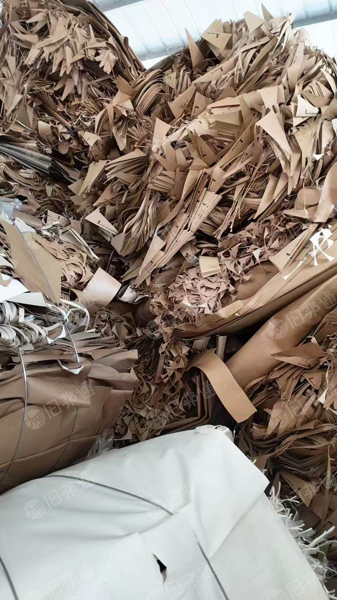 长期出售本色口杯纸边角料