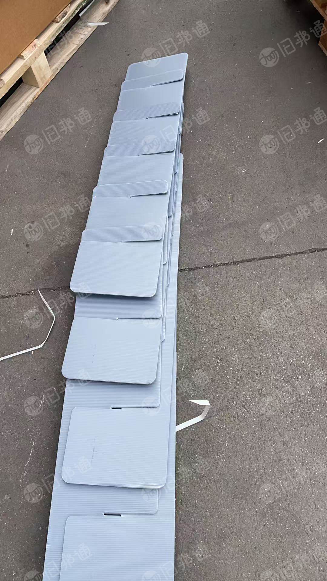 出售灰色空心板毛料，长期有货