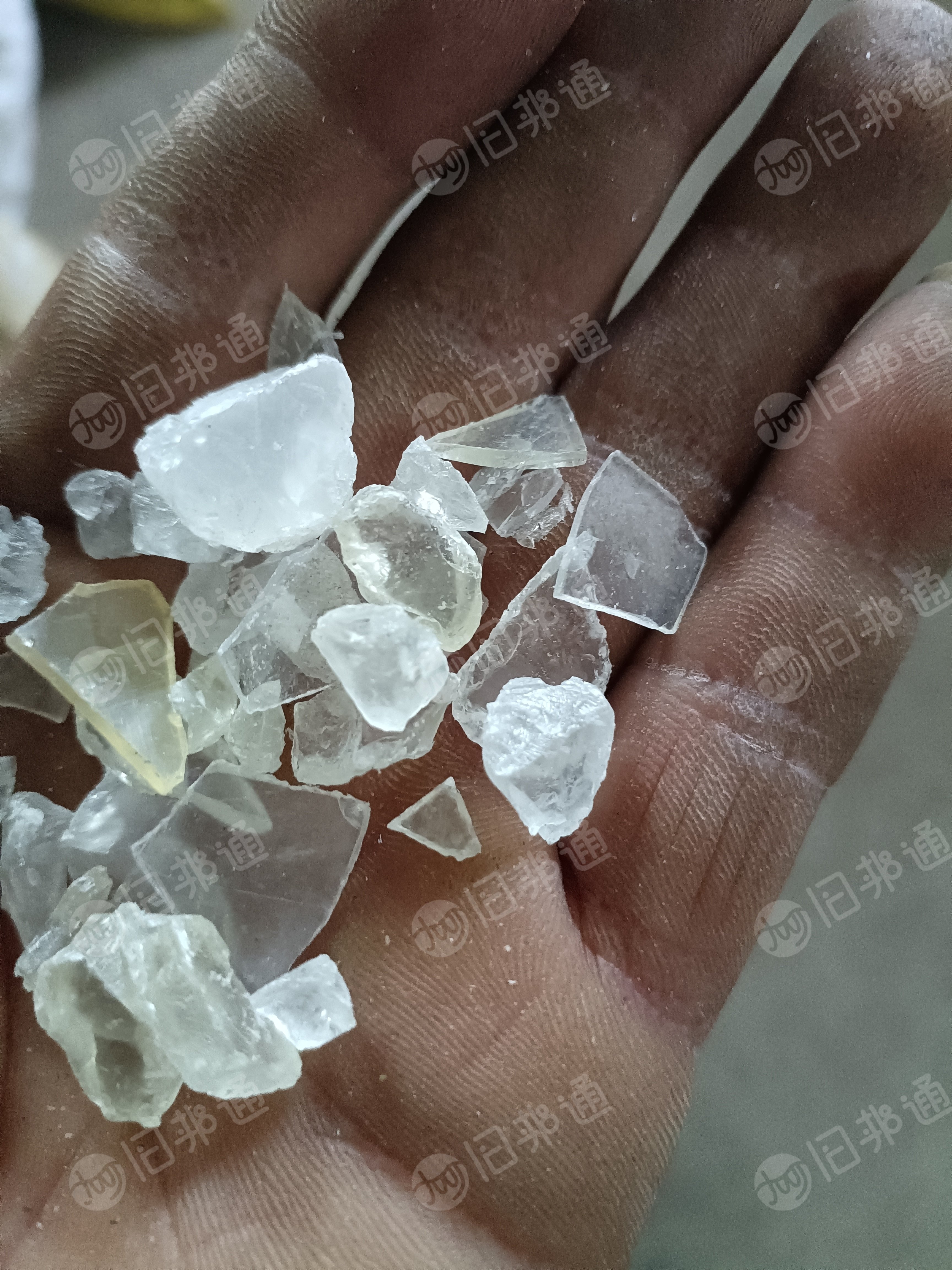 出售GPPS冰箱抽屉破碎料,透苯破碎料