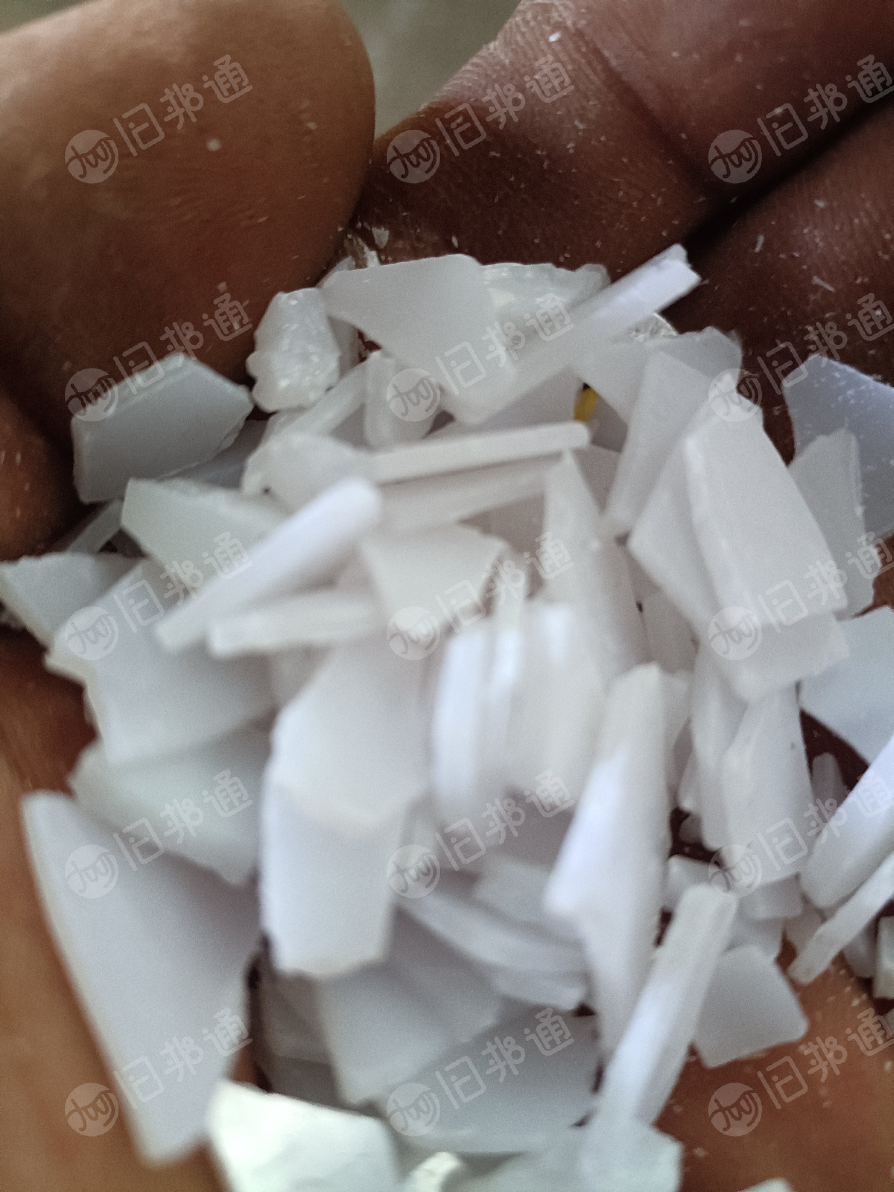 出售HIPS改苯破碎料，黑改苯，白改苯都有现货