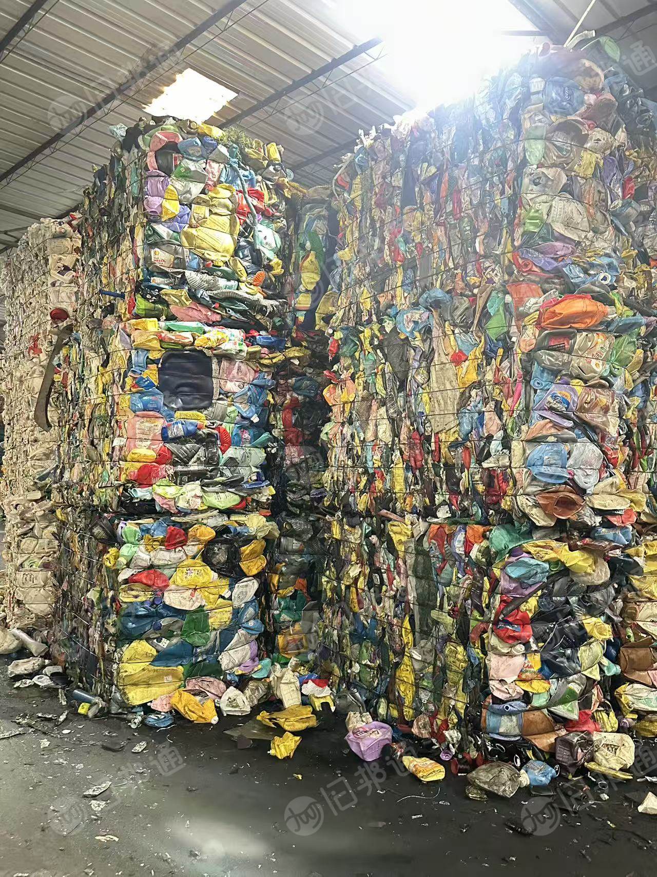 常年出售花乙压块，壶占比八九成，另外也有全新纯机油壶压块