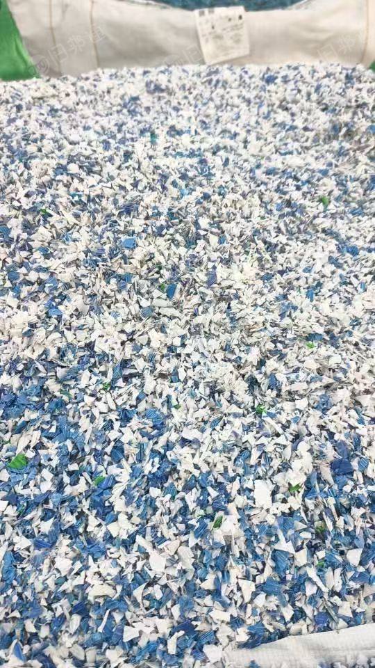 出售PP空心板破碎料，现货十来吨