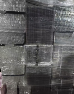 长期出售电子厂下来的pet吸塑盒废料，无标签，月供20多吨