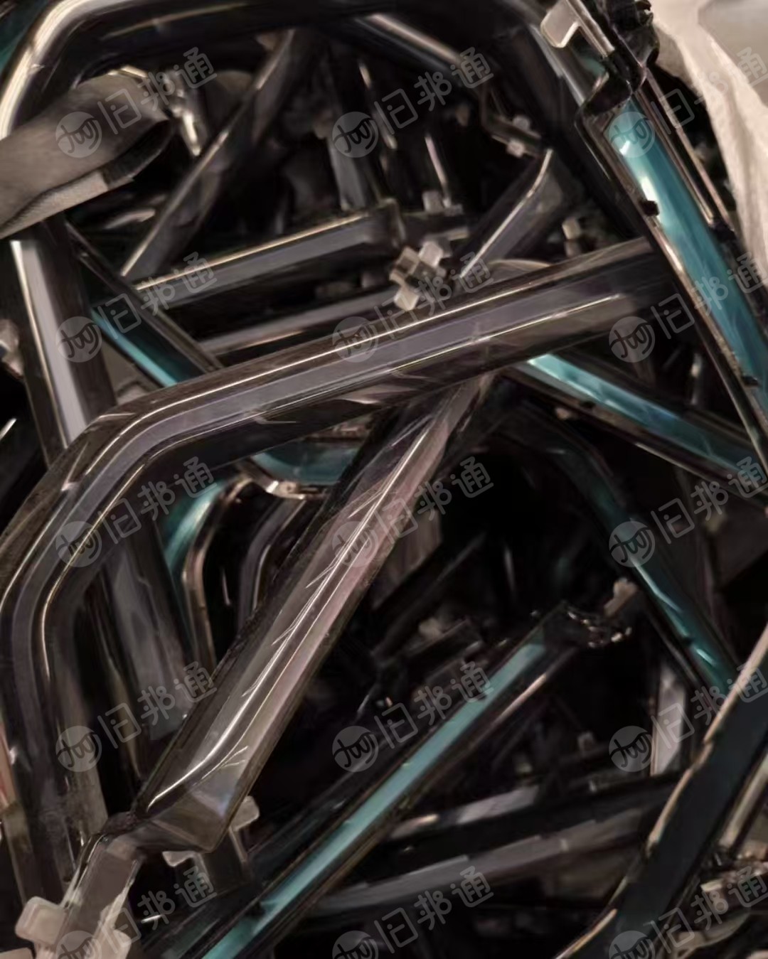 长期出售汽车下来的灯壳,ABS/PC灯壳毛料,带胶