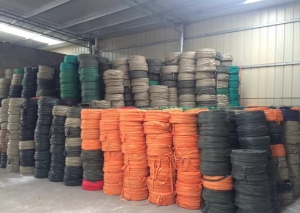 出售pvc防水条边角料，现货40吨