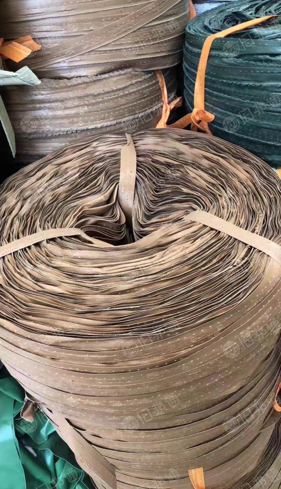 出售pvc防水条边角料，现货40吨