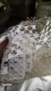 长期出售电子厂下来的pet电机膜，白色蓝色都有，白色占比多