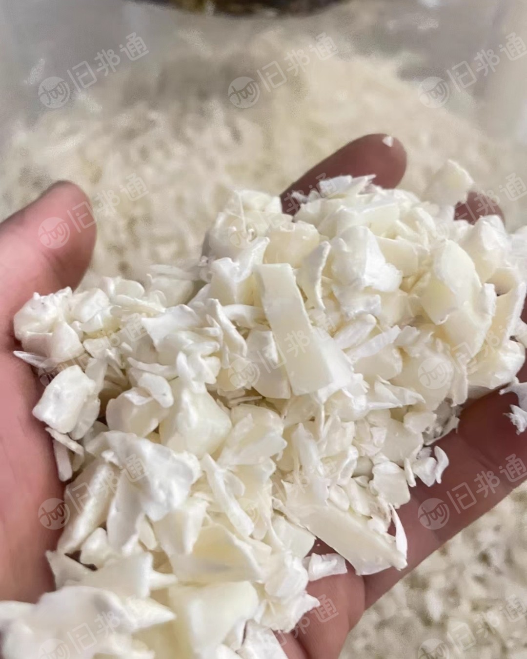 长期出售本色abs板材破碎料，冲击18左右