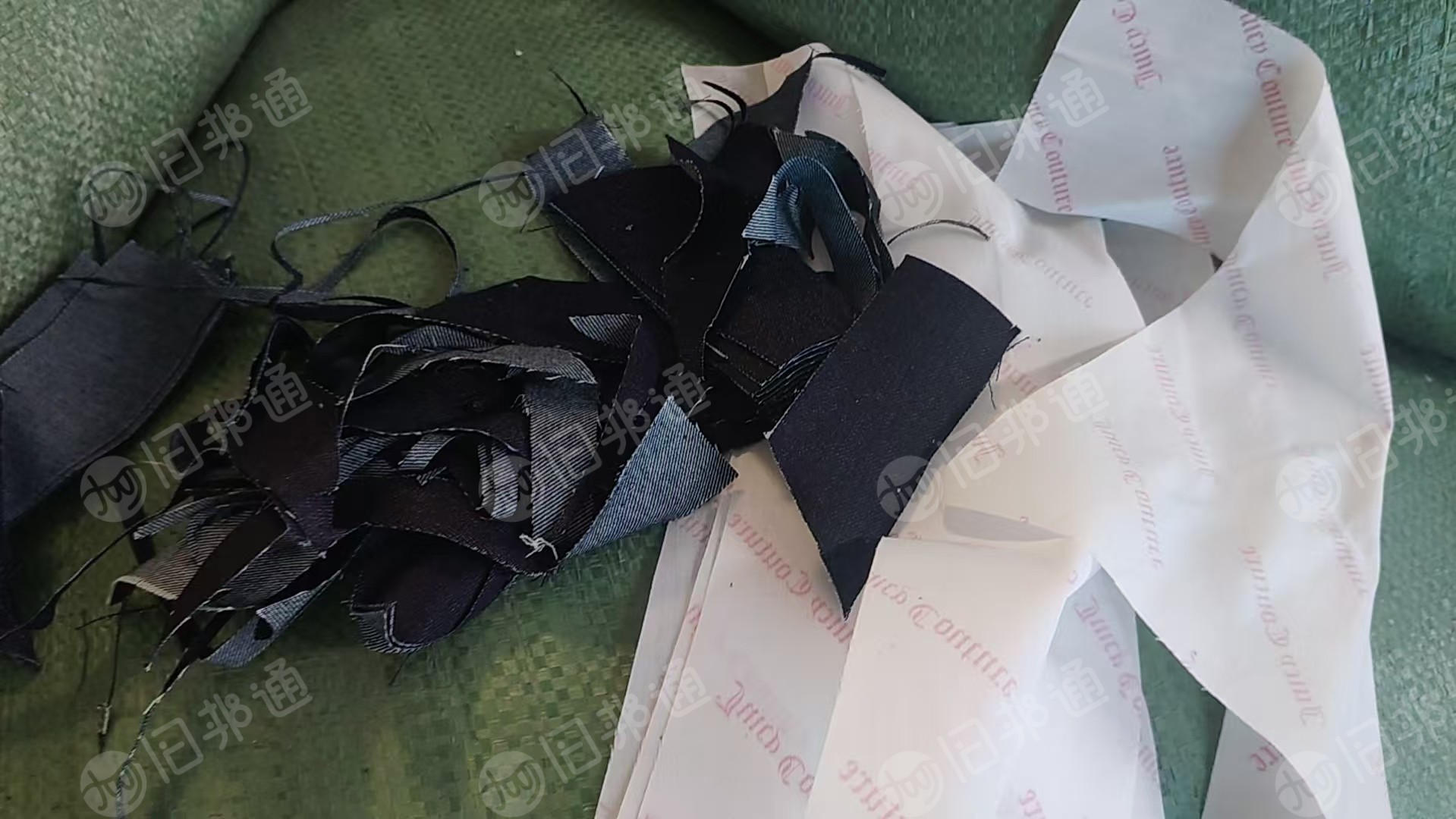 长期出售制衣厂下来纯棉牛仔废布，牛仔碎布，现货有20吨，货在福建龙岩