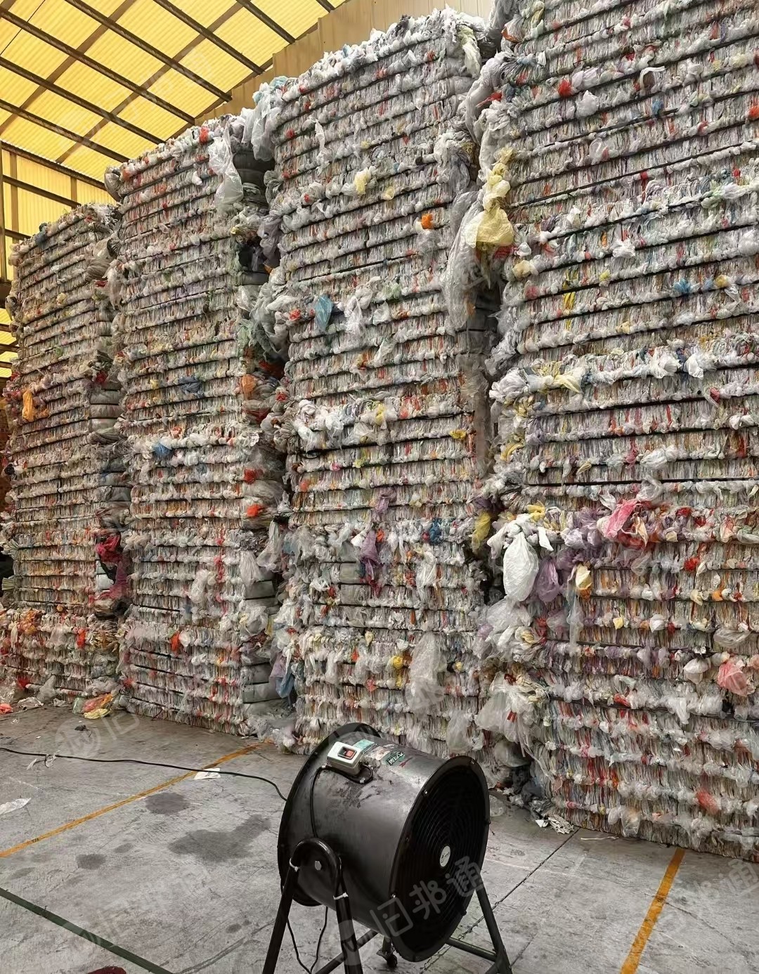 长期出售花低压膜废料，干造，含填充