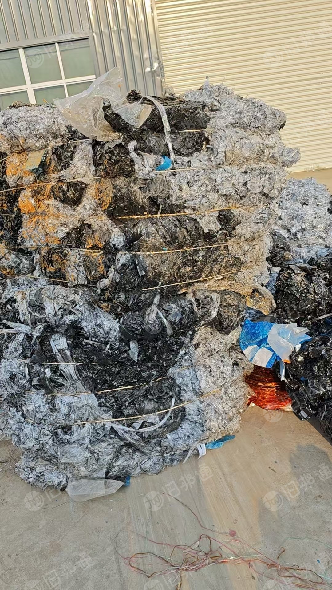 出售PVC胶水膜，苹果手机贴膜，现货20吨