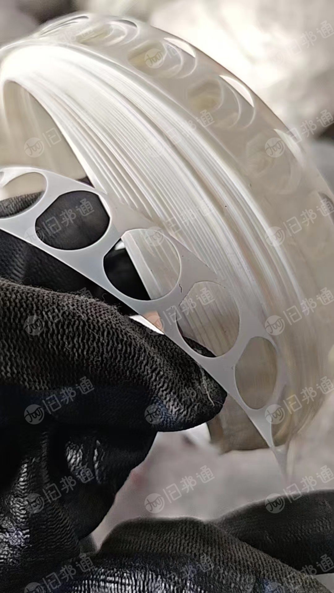 长期出售乳白pet电机膜废料，月供10多吨