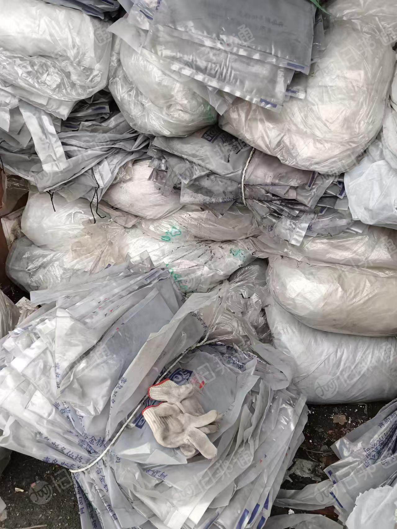 出售高压膜，合金原料袋，每月5吨